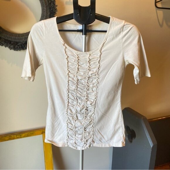 Elegant Cream Top - Picture 1 of 3